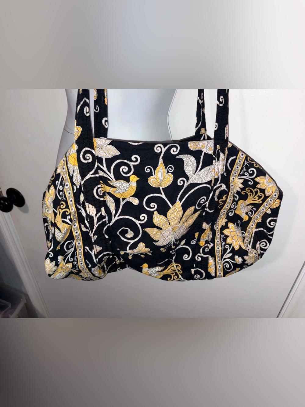 Vintage vintage Vera Bradley duffle bag retired "Yellow Bird"
